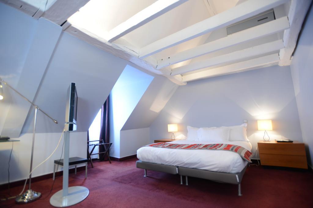 Hotel Des Archives Paříž Pokoj fotografie